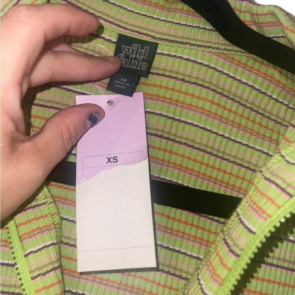 MUST BUNDLE
NWT Fun Size XS wild fable Dress green colors zipper - Picture 4 of 8